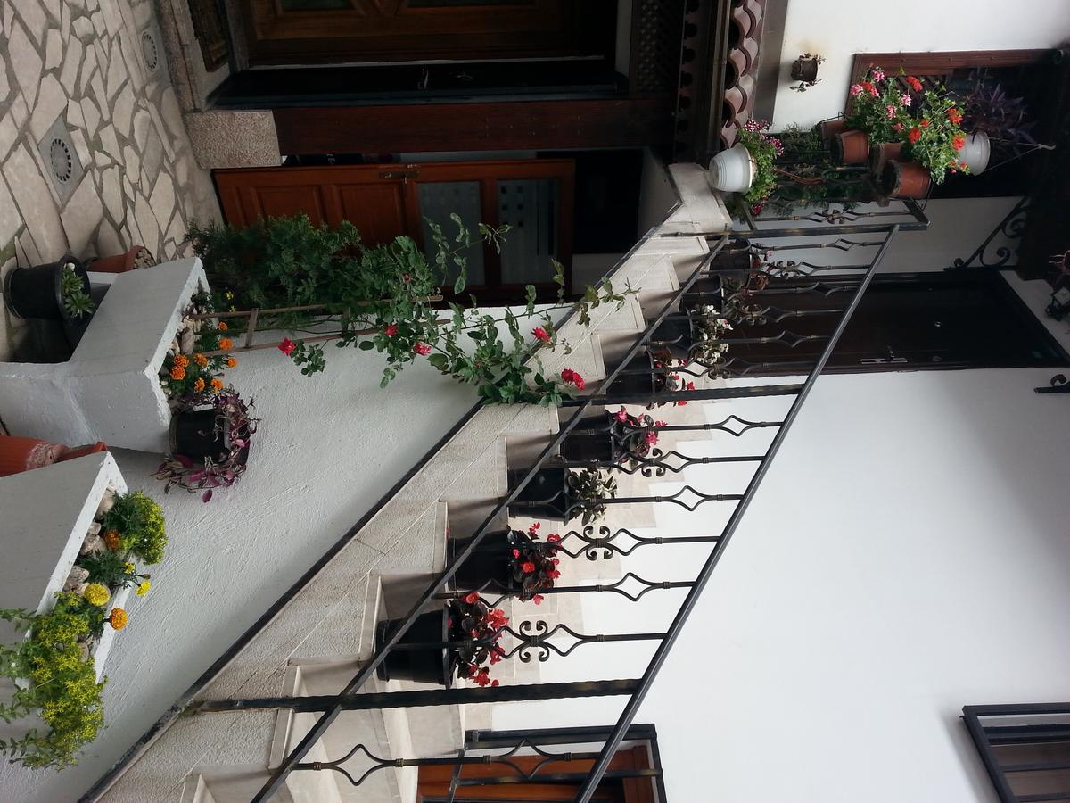 Prenociste Zan Hotel SJJ Exterior foto